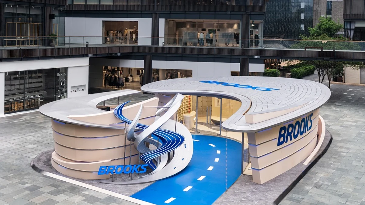 Brooks成都太古里开西南首店，中国销售同比增136%