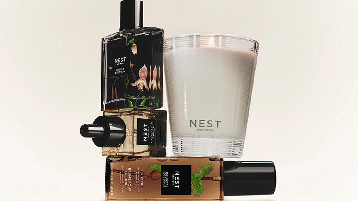 Nest New York把畅销Holiday蜡烛香型做成香水