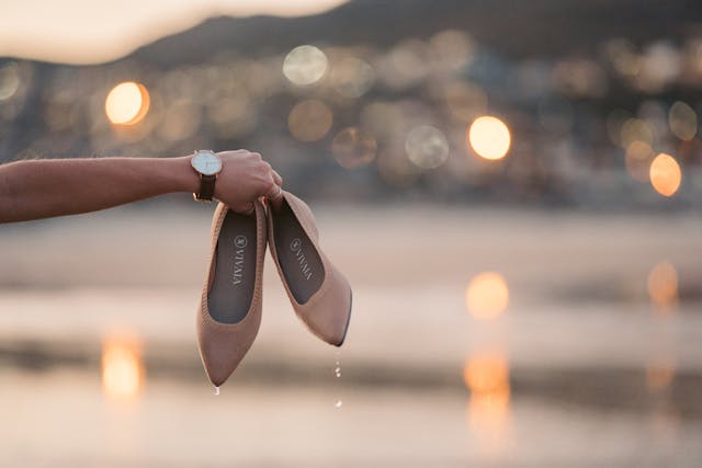 1718933061486663.jpg pexels-taryn-elliott-8933264.jpg